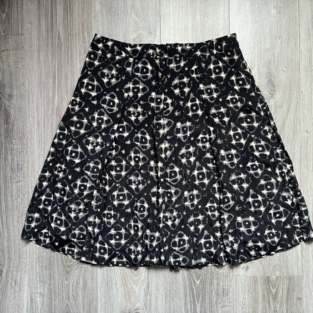 TOAST Black Patterned A-Line Below Knee Skirt UK 12 - Picture 2 of 8
